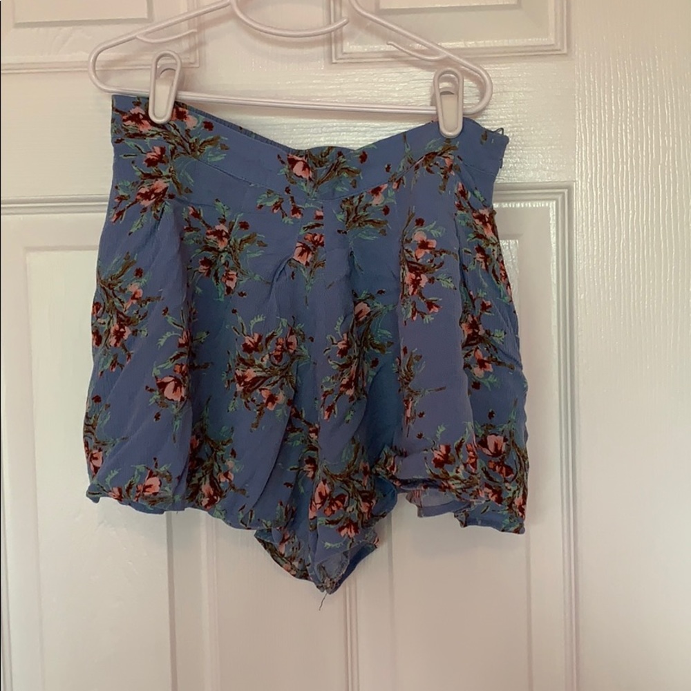 blue floral shorts